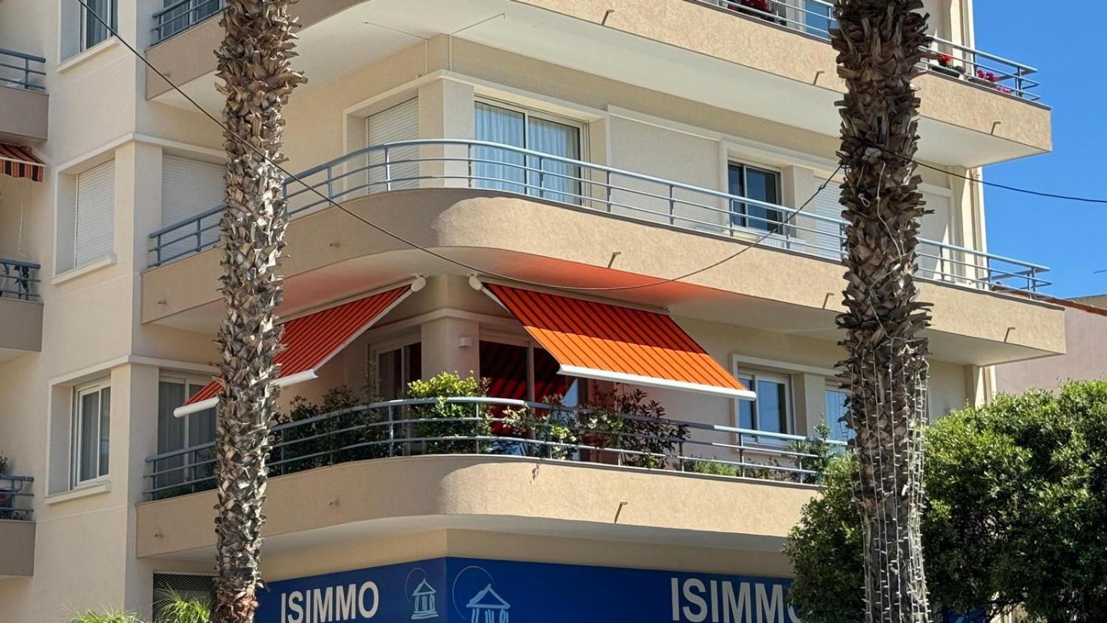 Appartement Luxueux Plein Centre De Cavalaire A 2Mn De La Plage Екстериор снимка