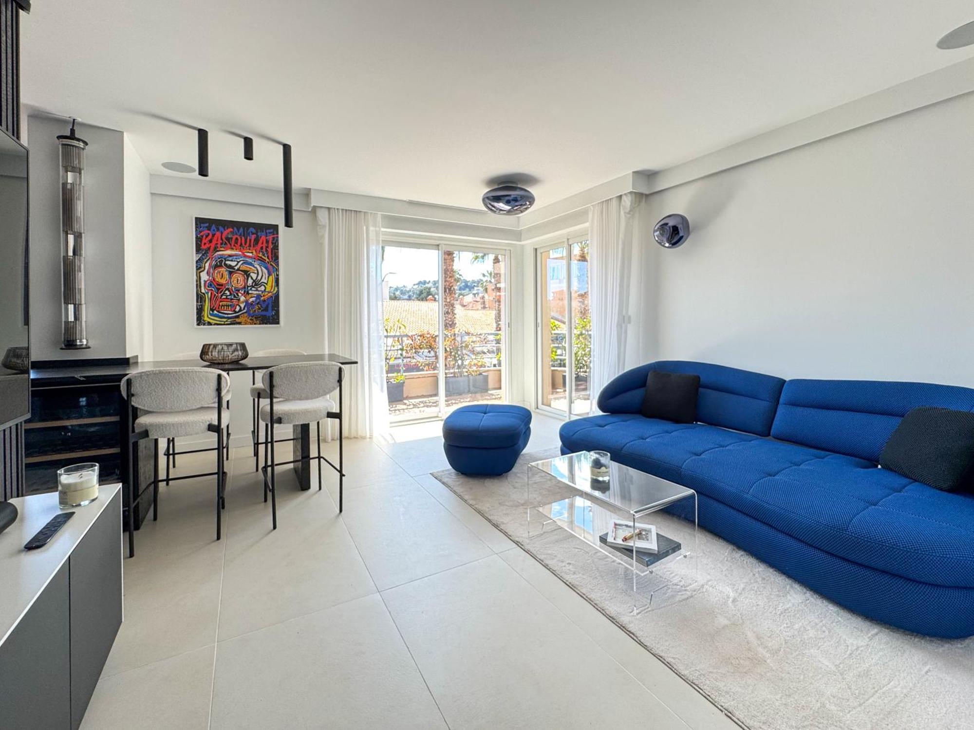 Appartement Luxueux Plein Centre De Cavalaire A 2Mn De La Plage Екстериор снимка