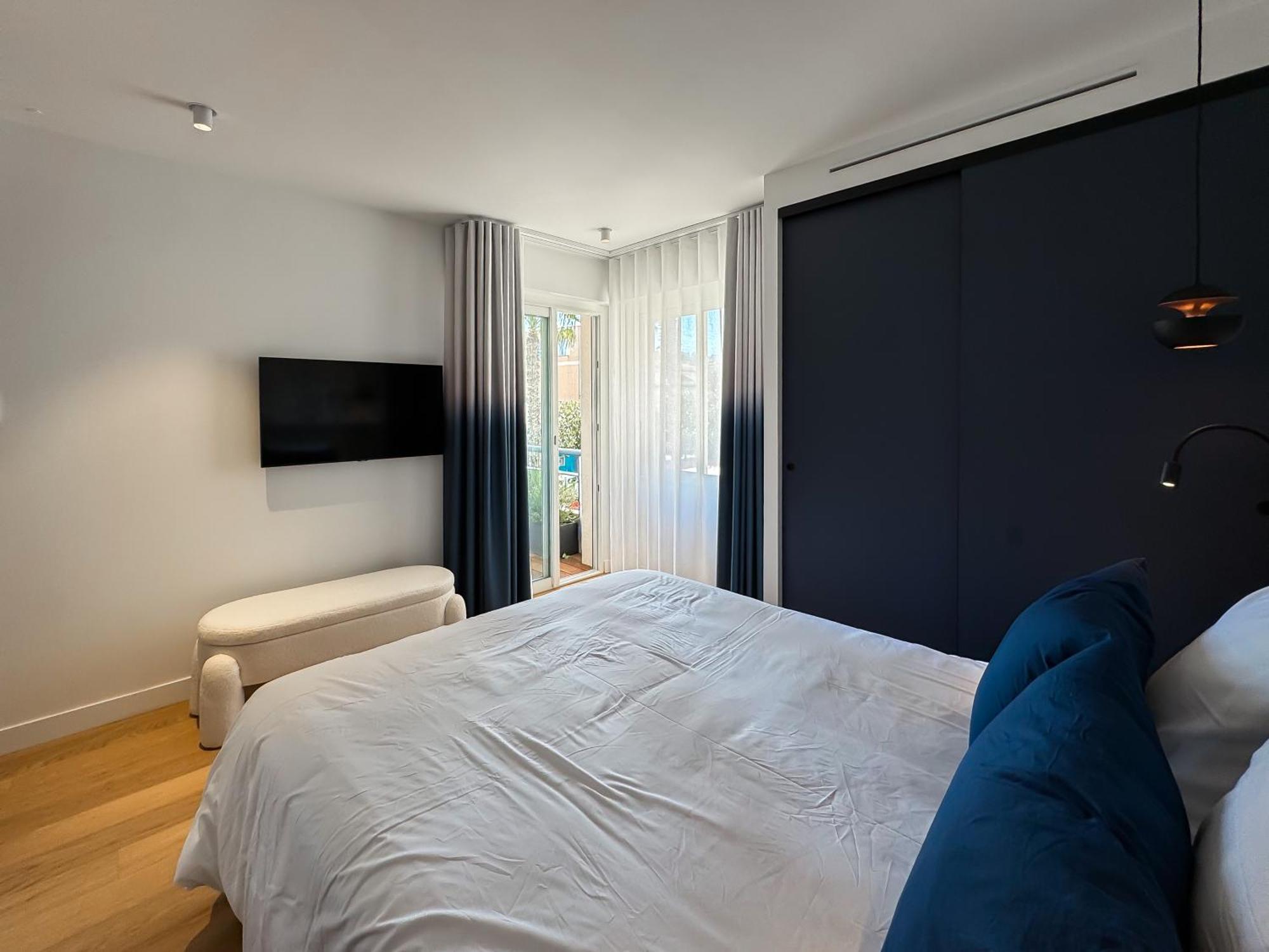 Appartement Luxueux Plein Centre De Cavalaire A 2Mn De La Plage Екстериор снимка