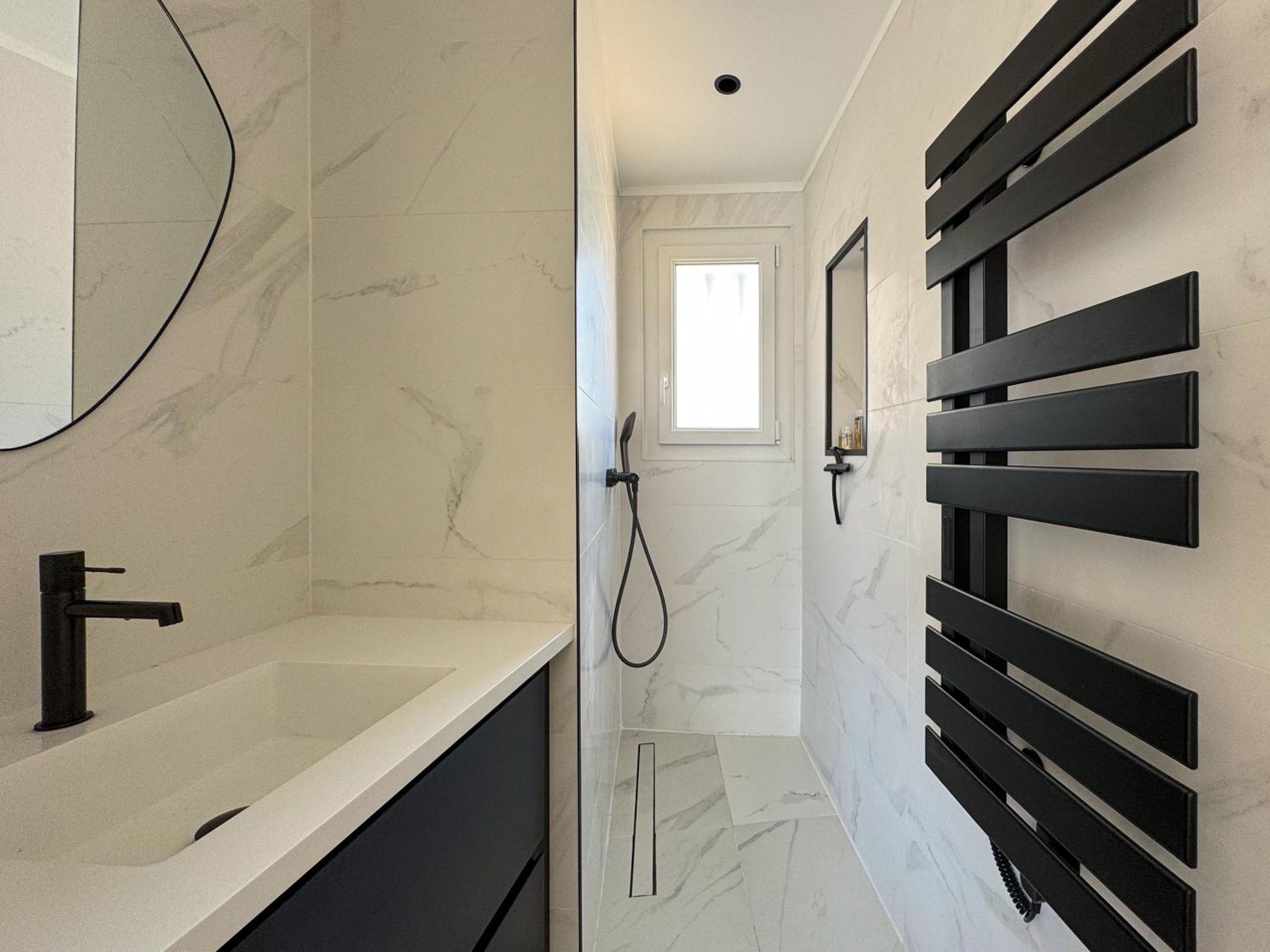 Appartement Luxueux Plein Centre De Cavalaire A 2Mn De La Plage Екстериор снимка